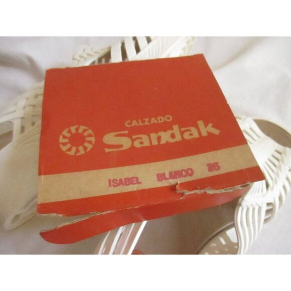 Vintage Womens Sandals 9 US 26 mexico Sandak Molded Rubber White Isabel NOS - Picture 7 of 10